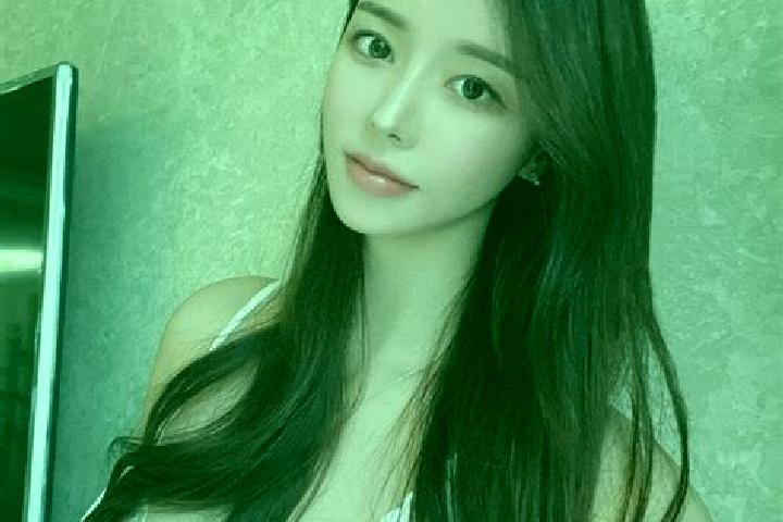 Willow, 37 — Escort in Chengzhao, China