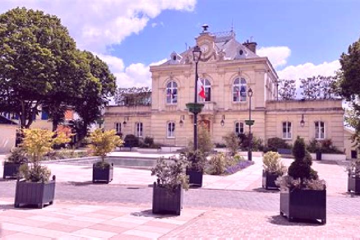 Willow, 37 — Escort in Fontenay-aux-Roses, France