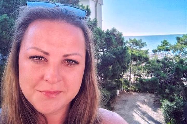 Willow, 37 — Escort in Veternik, Serbia