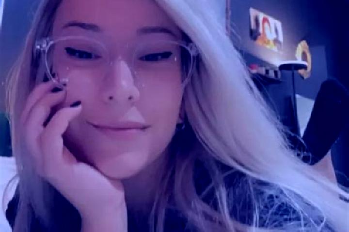 Willow, 38, a blonde grey-eyed ebony companion based in Camphin-en-Carembault. Offering CIM, Roleplay, Tantra. Available for incall and outcall, overnight bo...