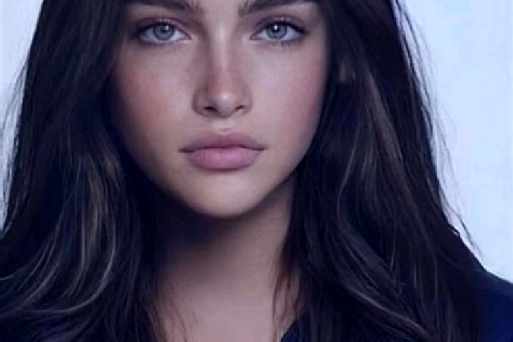 Willow, 38, a brunette blue-eyed caucasian companion based in Fateh Pur Beri. Offering Fetish, Dinner Date. Available for incall and outcall, day and evening...