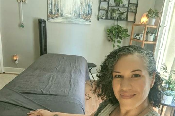 Willow, 38, a brunette dark-eyed mixed companion based in Chilanzar. Offering Massage, A-Level, Erotic Massage. Available for incall and outcall, day and eve...