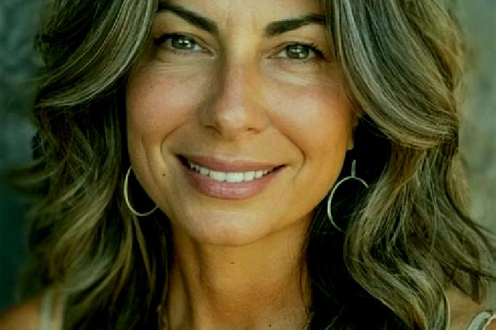 Willow, 38, a brunette grey-eyed latina companion based in Pantla. Offering A-Level, Duos, Overnight. Available for incall and outcall, day and evening dates.