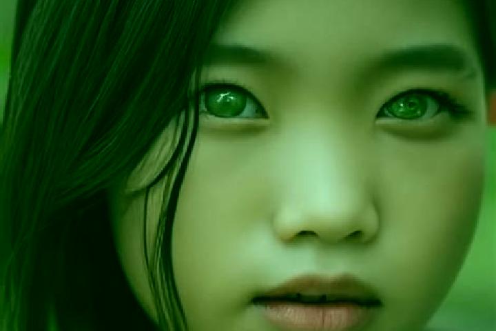 Willow, 38, a dark blonde green-eyed asian companion based in Sopeira. Offering Duos, OWO. Available for incall and outcall, overnight bookings available.