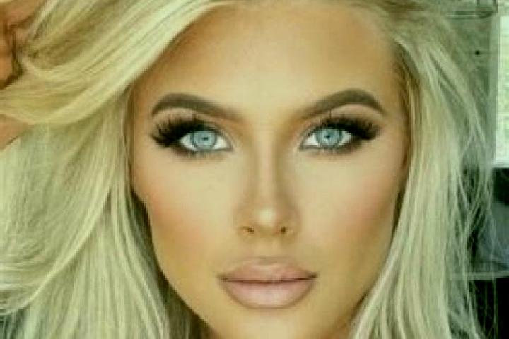 Willow, 38, a platinum blonde brown-eyed middle eastern companion based in Pamatang. Offering Duos, 69, BDSM. Available for incall and outcall, day and eveni...