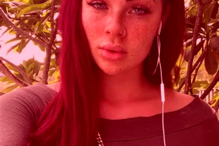 Willow, 38, a red dark-eyed caucasian companion based in Sernaglia della Battaglia. Offering Prostate Massage, GFE, CIM, Striptease. Available for incall and...