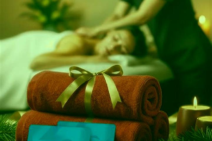 Willow, 38, a red dark-eyed ebony companion based in Ferndale. Offering Tantra, Fetish, Massage. Available for incall and outcall, overnight bookings available.