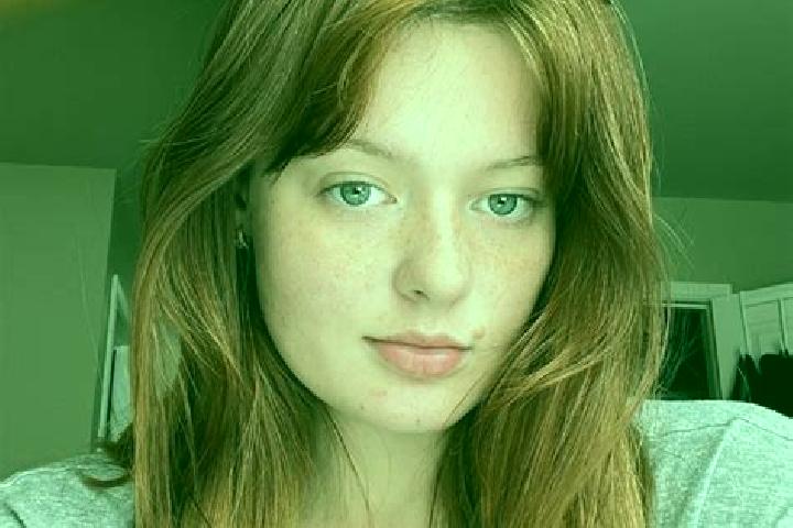 Willow, 38, a red grey-eyed mixed companion based in Roevershagen. Offering Duos, Prostate Massage, Girlfriend Experience, GFE. Available for incall and outc...