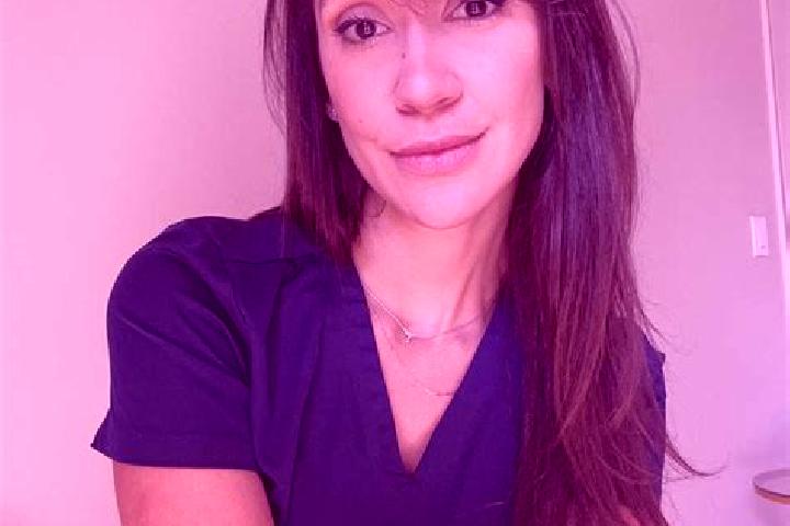 Willow, 38, a red grey-eyed mixed companion based in Santa Ana Acozautla. Offering Massage, OWO, Erotic Massage, 69, BDSM. Available for incall and outcall, ...
