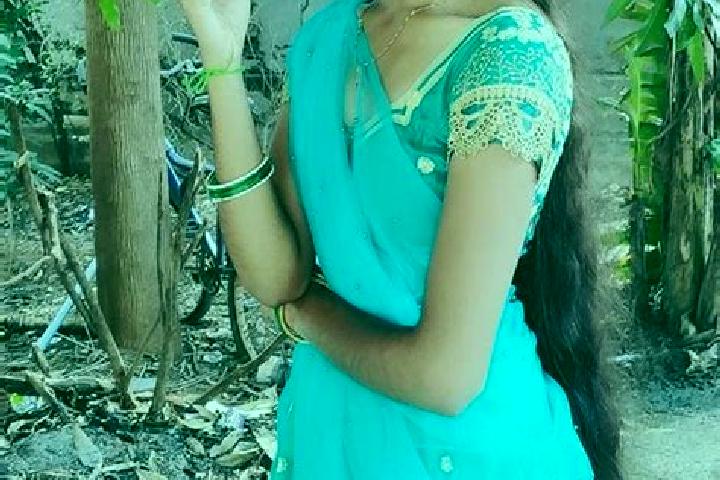 Willow, 38 — Escort in Giddalur, India