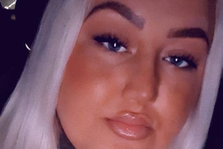 Willow, 38 — Escort in Halewood, United Kingdom