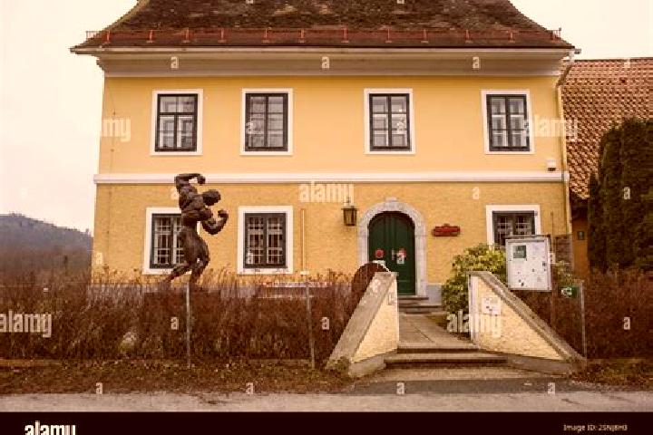 Willow, 38 — Escort in Thal, Austria