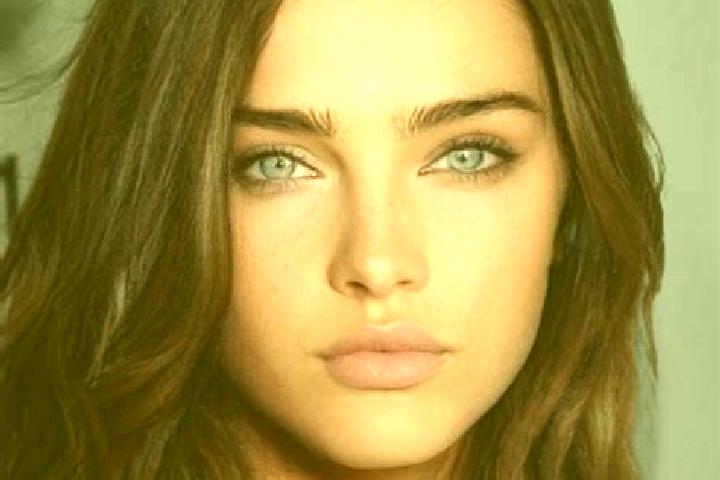 Willow, 39, a brunette blue-eyed caribbean companion based in Fushe-Cidhne. Offering Overnight, Tantra, Travel Companion, Party Girl, 69. Available for incal...