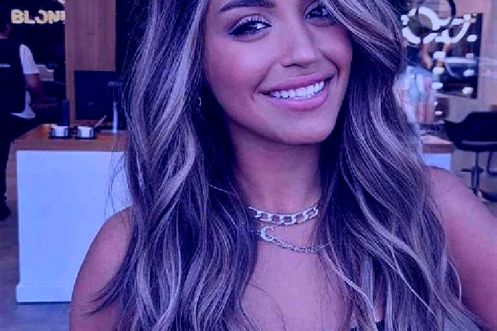 Willow, 39, a dark blonde dark-eyed mediterranean companion based in Rio do Antonio. Offering OWO. Available for incall and outcall, day and evening dates.