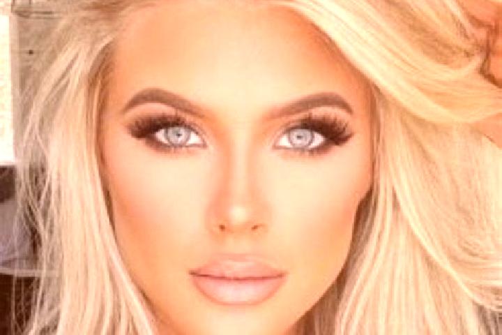 Willow, 39, a platinum blonde brown-eyed middle eastern companion based in Capachica. Offering Party Girl, 69, Duos, Travel Companion. Available for incall a...