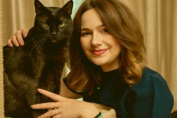 Willow, 39 — Escort in Independenta, Romania