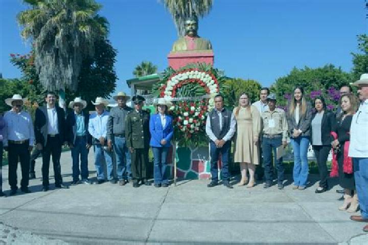 Willow, 39 — Escort in Rancho Viejo (Rancho Nuevo de la Democracia), Mexico