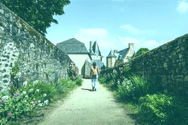 Willow, 39 — Escort in Sainte-Suzanne, France