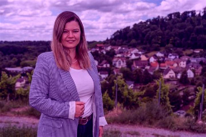 Willow, 39 — Escort in Sternenfels, Germany