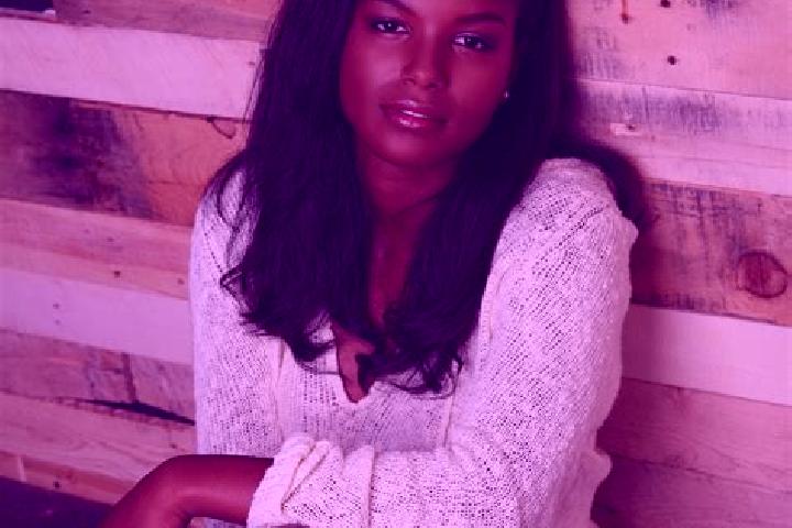 Zoe, 20, a black dark-eyed ebony companion based in Urussanga. Offering Fetish, Erotic Massage, Striptease, Party Girl. Available for incall and outcall, day...