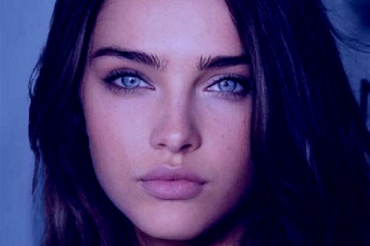 Zoe, 20, a brunette amber-eyed european companion based in Greystoke. Offering A-Level, Duos, Striptease, Tantra, Party Girl. Available for incall and outcal...