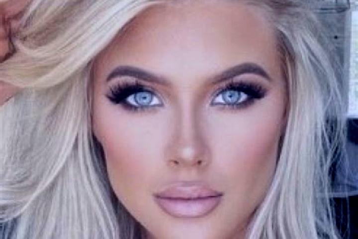 Zoe, 20, a platinum blonde hazel-eyed caribbean companion based in Holovach. Offering GFE, Striptease, Domination. Available for incall and outcall, day and ...