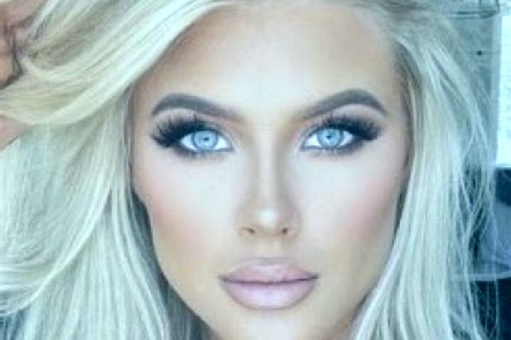 Zoe, 20, a platinum blonde hazel-eyed mediterranean companion based in Pyrizhna. Offering Dinner Date, Fetish, Girlfriend Experience. Available for incall an...