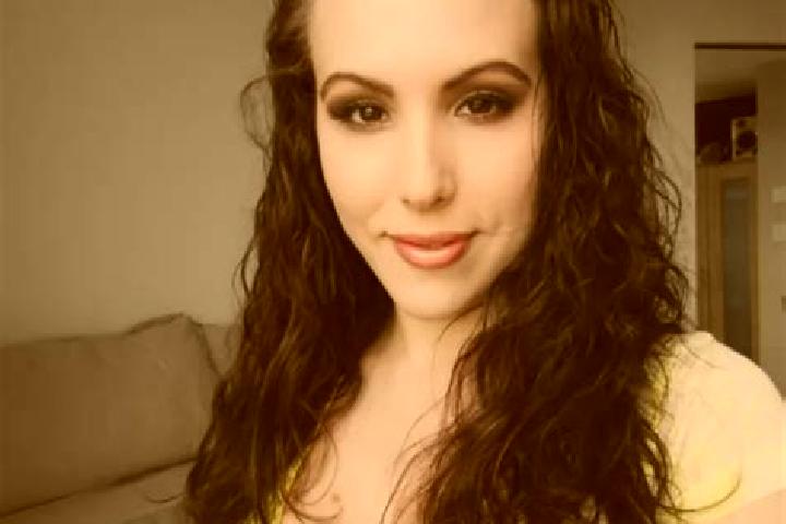 Zoe, 20, a red dark-eyed slavic companion based in San Fabian de Alico. Offering Party Girl, Fetish, Massage, 69, Domination. Available for incall and outcal...