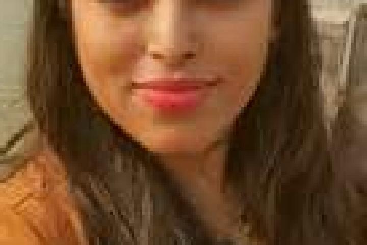 Zoe, 20 — Escort in Bangaon, India