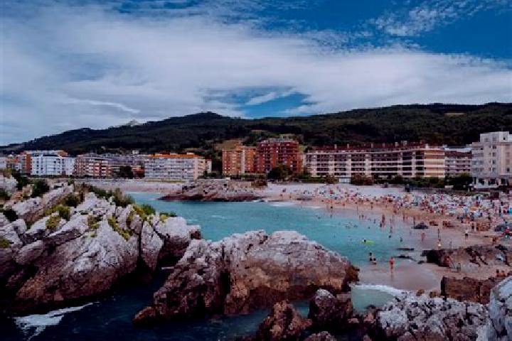 Zoe, 20 — Escort in Castro-Urdiales, Spain