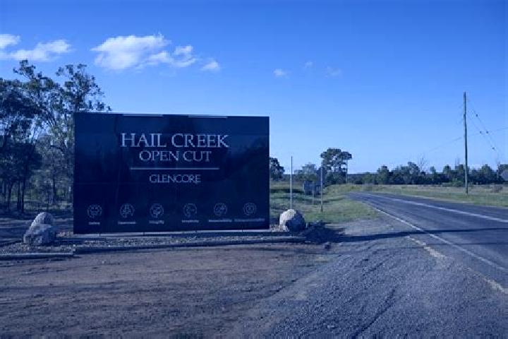 Zoe, 20 — Escort in Hail Creek, Australia