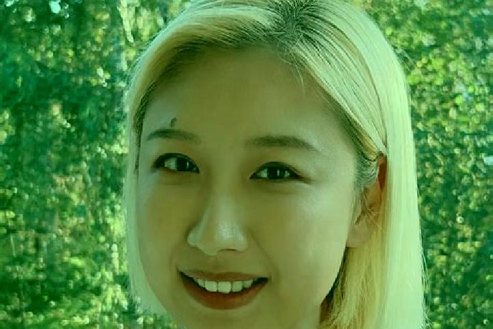 Zoe, 20 — Escort in Jingnan, China