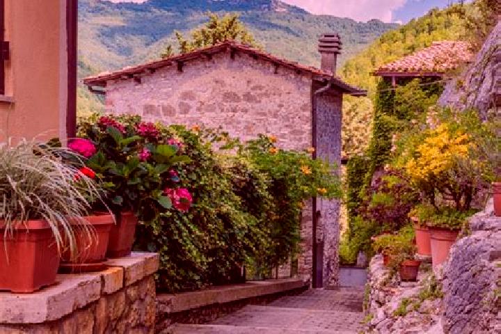 Zoe, 20 — Escort in Percile, Italy