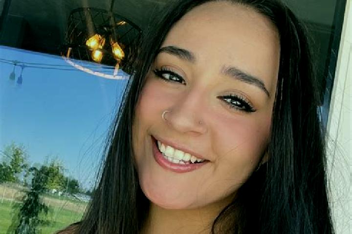 Zoe, 20 — Escort in Prosser, United States