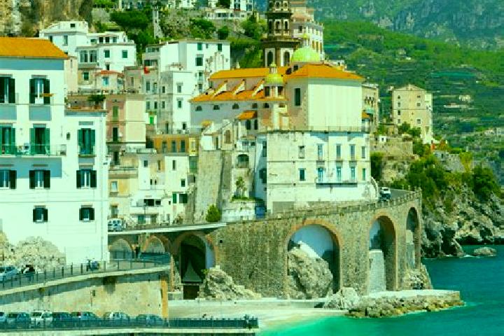 Zoe, 20 — Escort in Saint Maurice, Italy