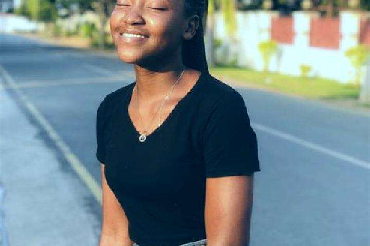 Zoe, 20 — Escort in Sandamu, Nigeria