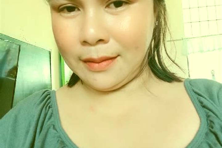 Zoe, 20 — Escort in Tinang, Philippines