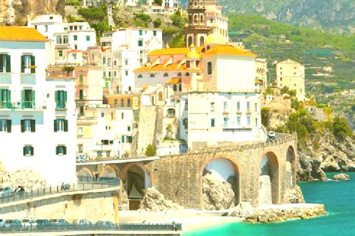 Zoe, 20 — Escort in Ventimiglia, Italy