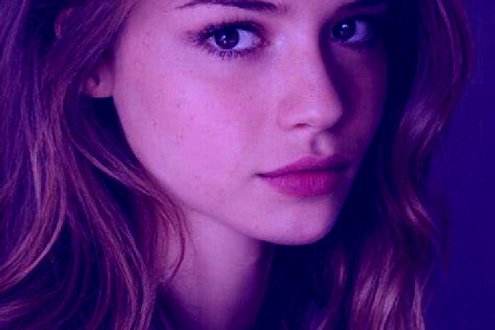 Zoe, 21, a auburn hazel-eyed mixed companion based in Al Fandaqumiyah. Offering Fetish, Travel Companion, Prostate Massage, Striptease, A-Level. Available fo...