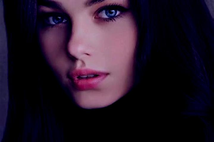Zoe, 21, a black blue-eyed slavic companion based in Oupu. Offering Deep French Kissing, Striptease, Massage, BDSM. Available for incall and outcall, day and...