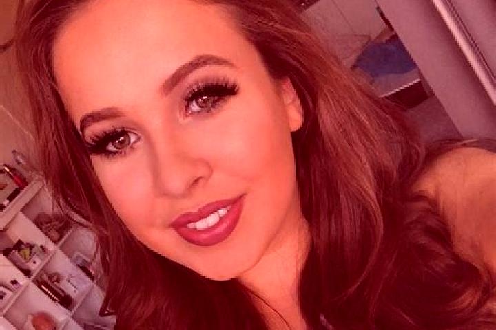 Zoe, 21, a dark blonde amber-eyed caribbean companion based in Lilburn. Offering Deep French Kissing, Travel Companion, GFE. Available for incall and outcall...