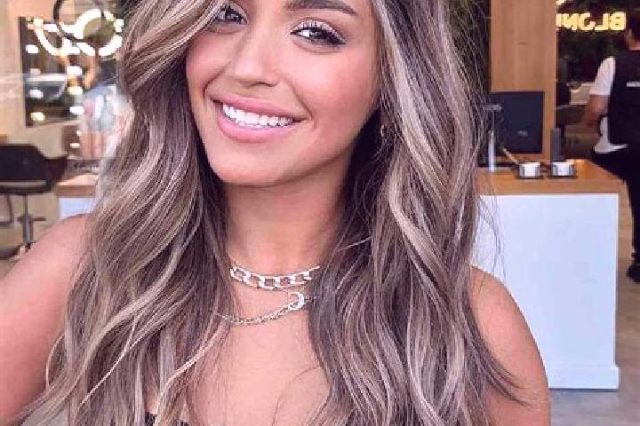 Zoe, 21, a dark blonde brown-eyed mediterranean companion based in Starodubskoye. Offering Duos, 69. Available for incall and outcall, day and evening dates.