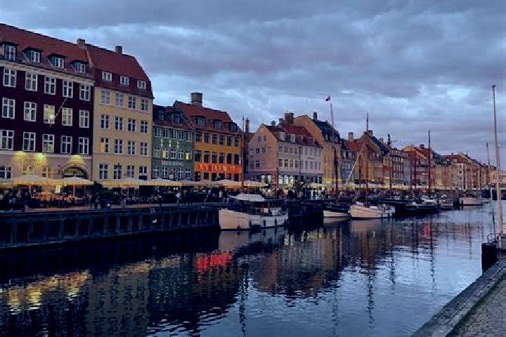 Zoe, 21 — Escort in Lemvig, Denmark