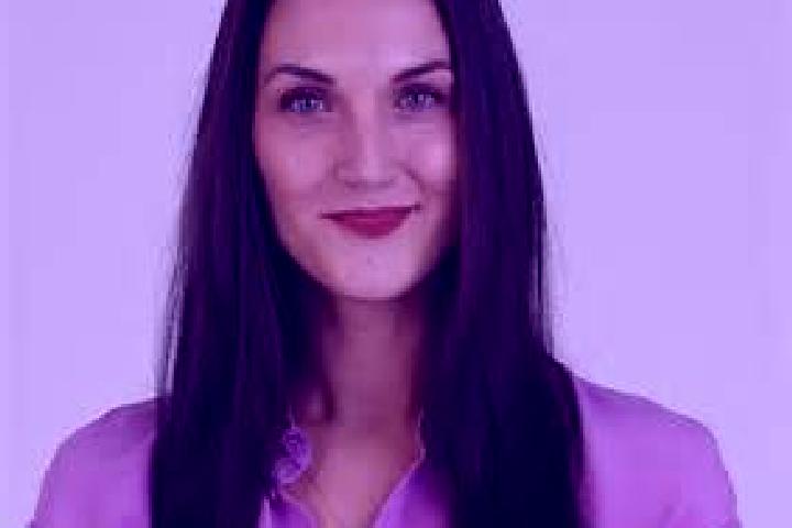 Zoe, 21 — Escort in Rauna, Latvia