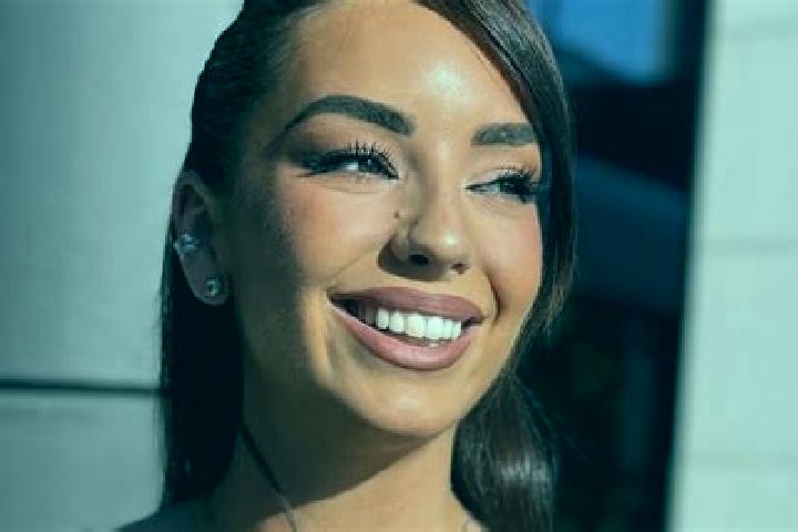 Zoe, 21 — Escort in Santa Anita, Argentina