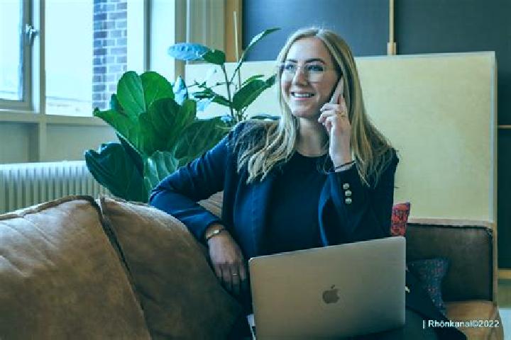 Zoe, 21 — Escort in Willmars, Germany