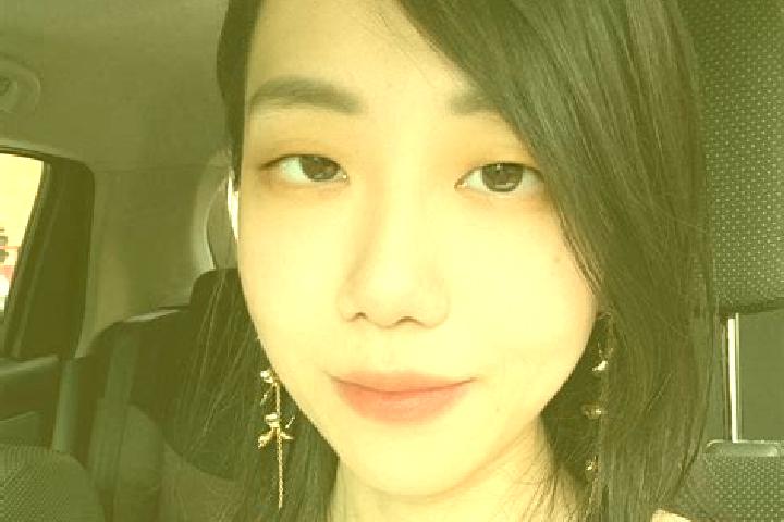 Zoe, 21 — Escort in Yuling, China