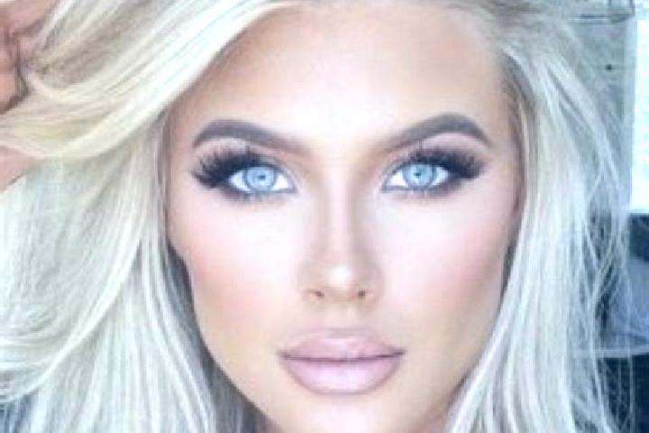 Zoe, 22, a platinum blonde hazel-eyed mixed companion based in Korolevo. Offering Couples, GFE, A-Level, Fetish. Available for incall and outcall, overnight ...