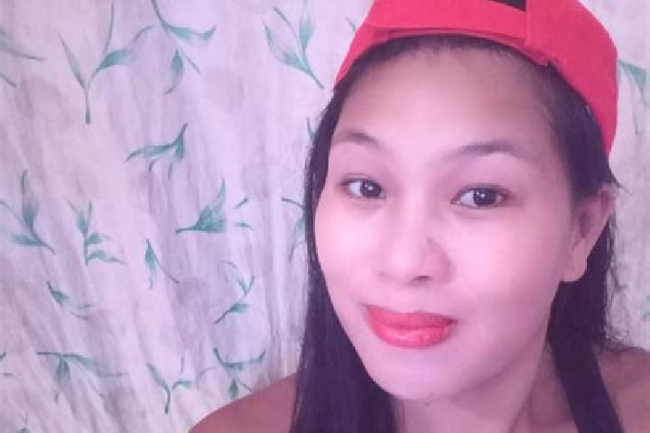 Zoe, 22 — Escort in Mambusao, Philippines