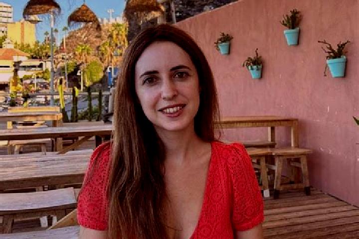 Zoe, 22 — Escort in Ojen, Spain